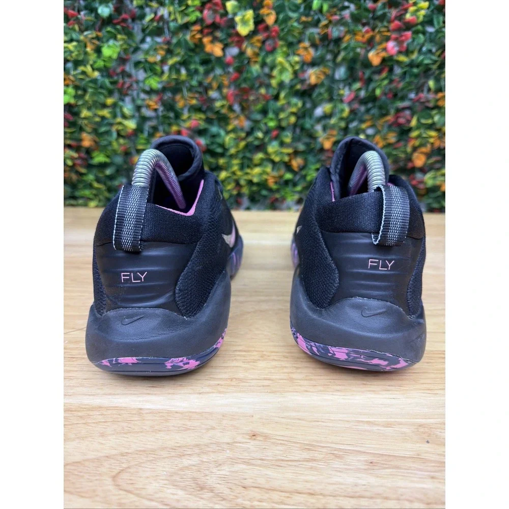Nike IsoFly Athletic Sneakers Basketball Shoes FN4384-003 BlackPink 5Y Women 6.5